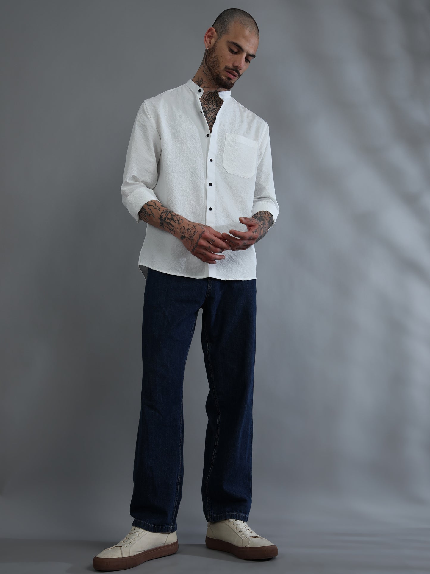 Muscovite White Solid Shirt