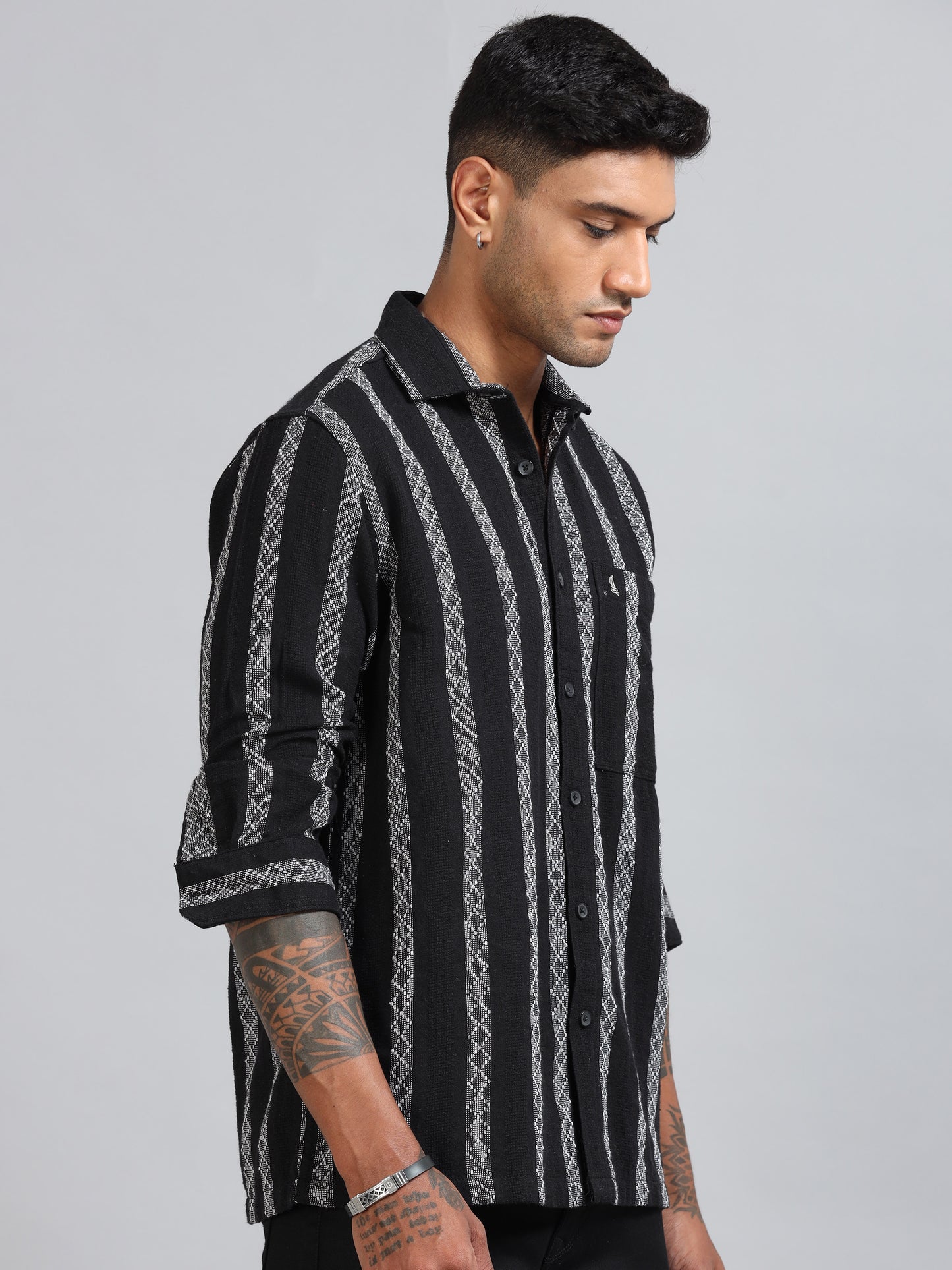 Michigan Black Running Zigzag Stripe Shirt