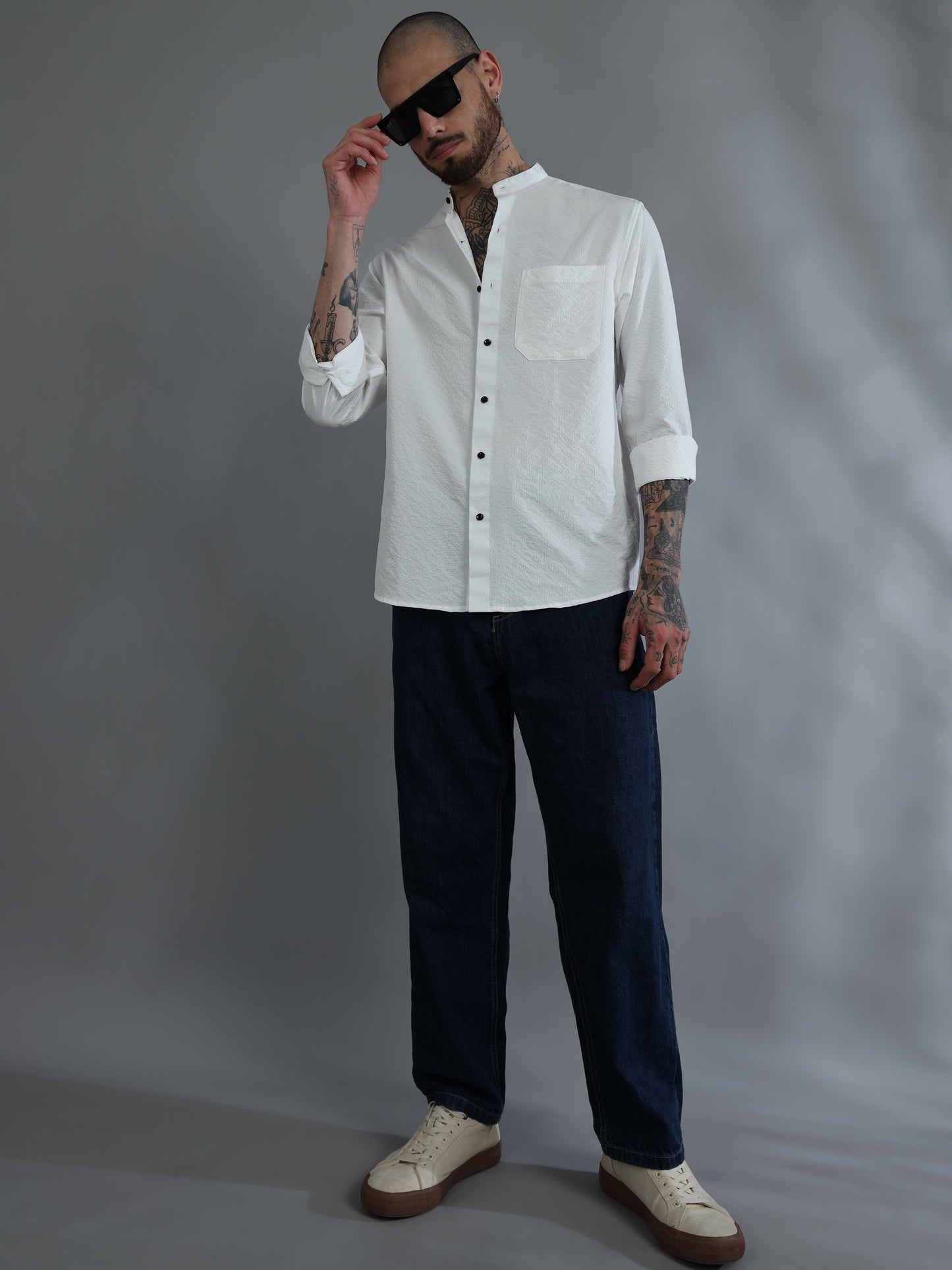 Muscovite White Solid Shirt