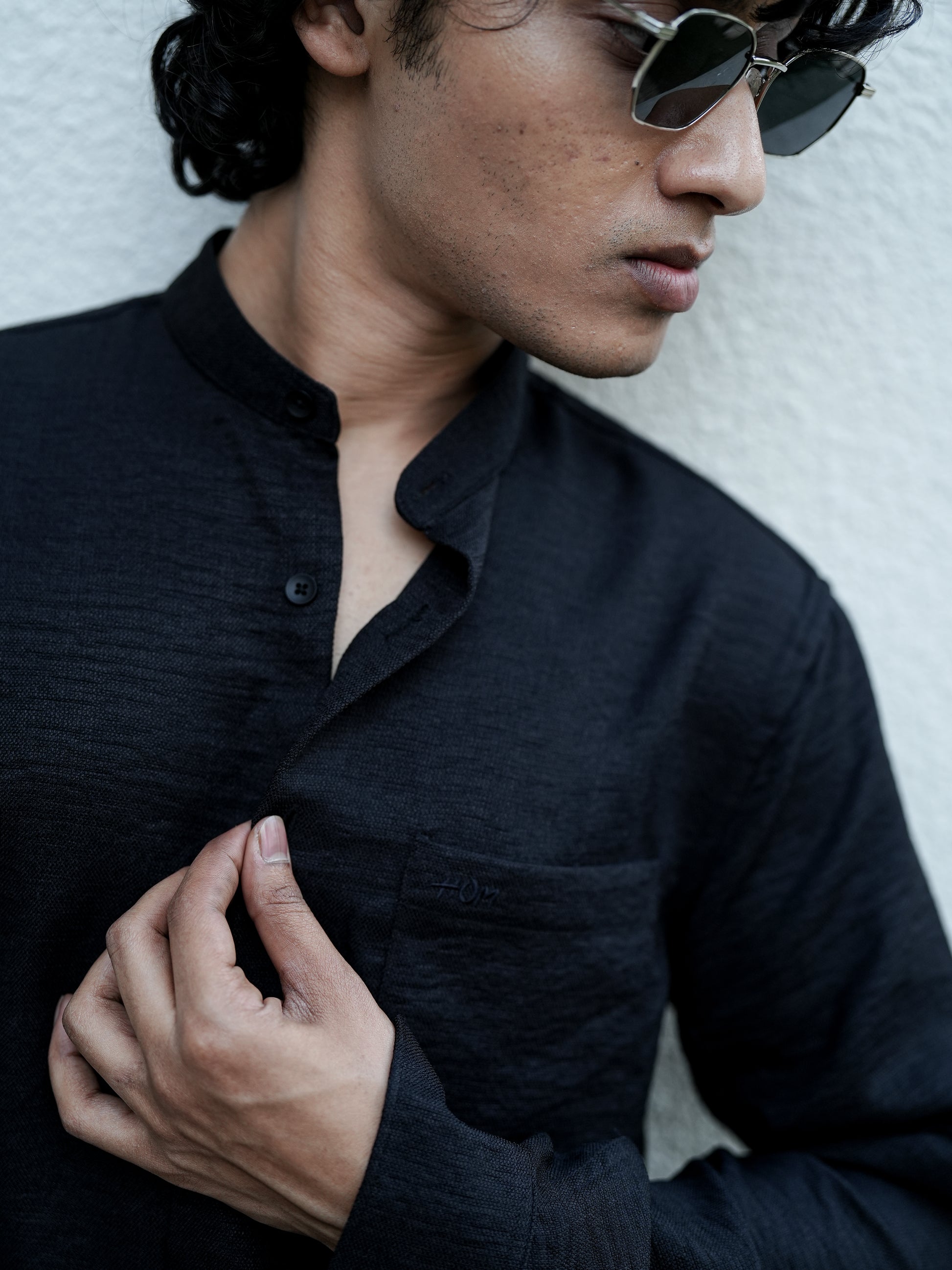 Textured Pattern Black Solid Shirt for Men